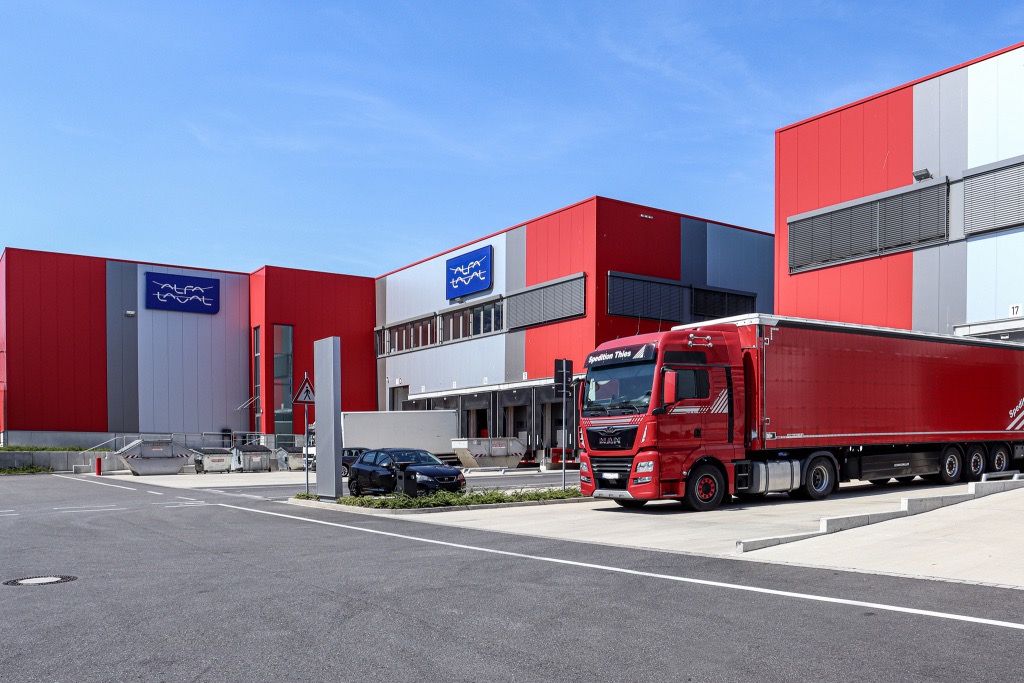 Neubau Logistikhallen Log Plaza 1